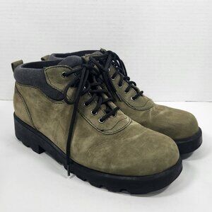 Olive Green Waterproof leather Boots granola girl goblincore 9M